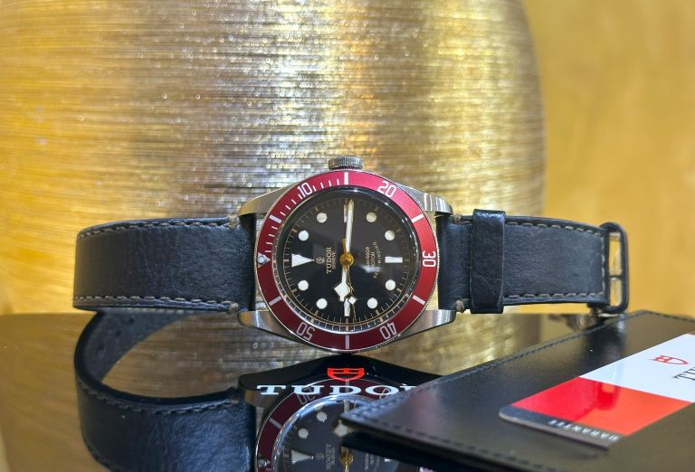 Tudor 79220R Black Bay BB41 Heritage "smile"