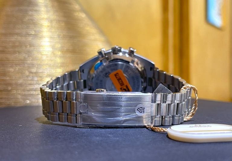 omega speedmaster moonwatch NEW